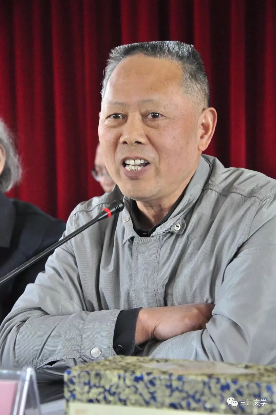 1546704737856180.jpg 4.jpg