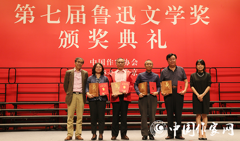 1546712340839815.jpg 4.jpg