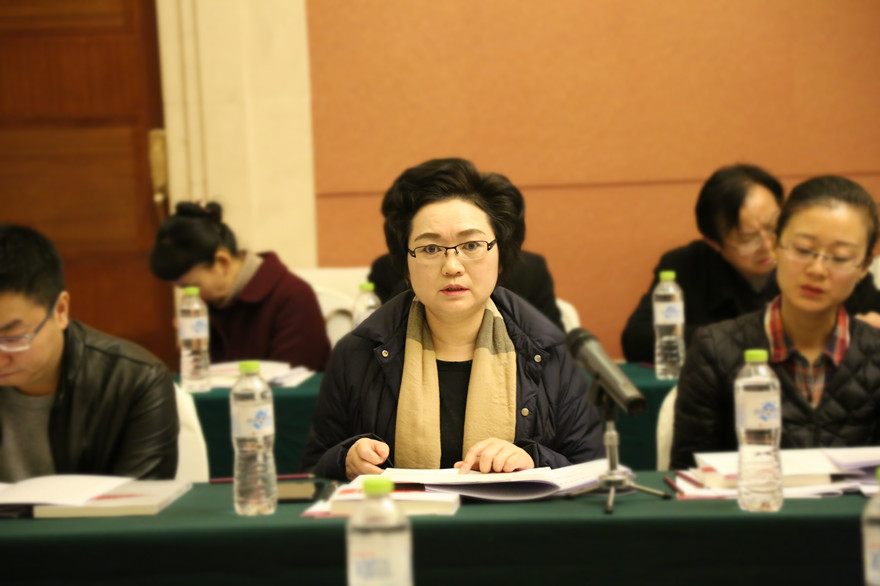 吴洁如.jpg