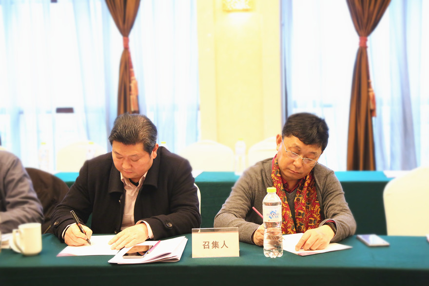 阿主席秘书长记录.jpg