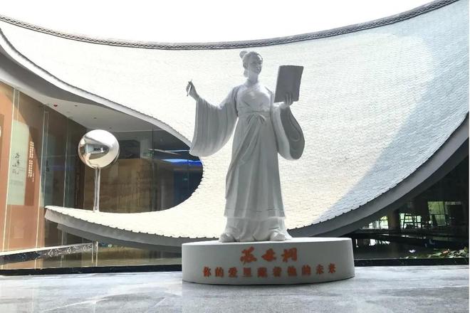 下载 (2).jpg